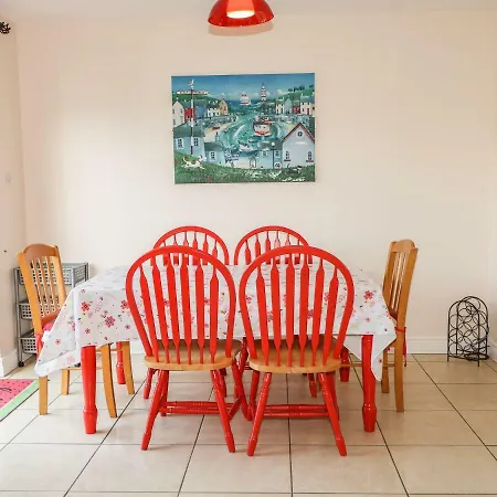 Oakfield Cottage, بيت للعطل بونكرانا
